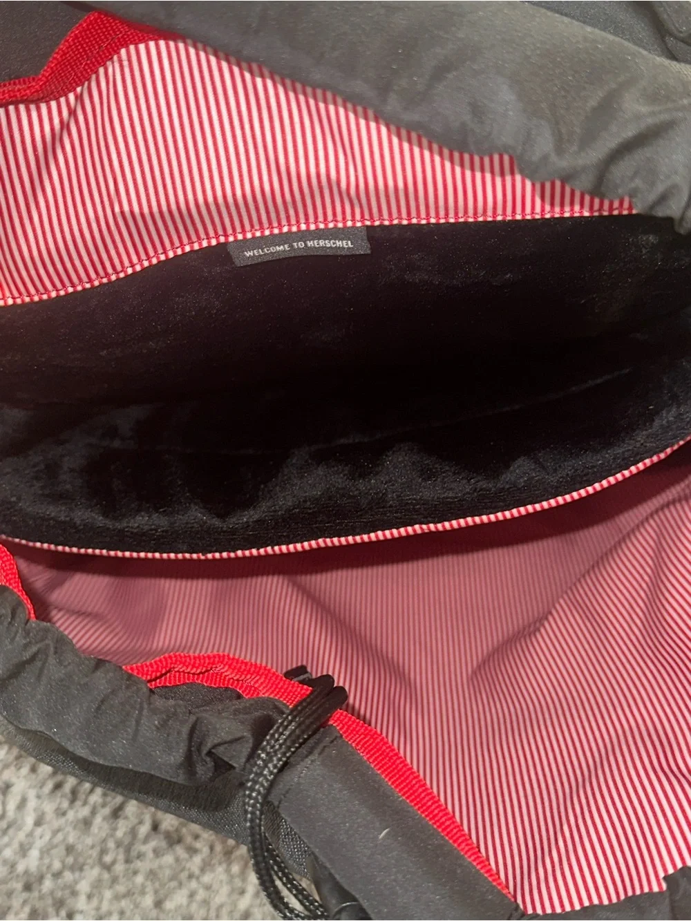 Herschel Supply Company roll top